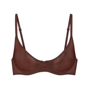 Skims Ultra fine mesh scoop bra 54$ 34dd